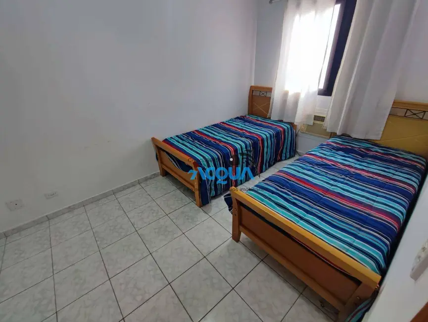 Foto 6 de Apartamento com 2 quartos à venda, 70m2 em Jardim Três Marias, Guaruja - SP