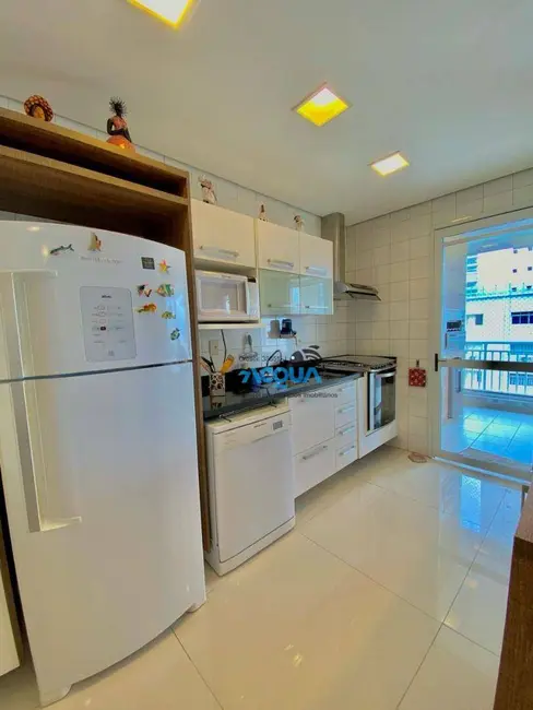 Foto 6 de Apartamento com 3 quartos à venda, 130m2 em Vila Alzira, Guaruja - SP