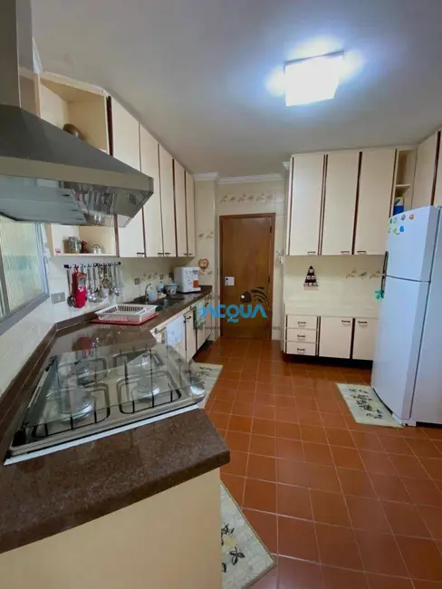 Foto 6 de Apartamento com 3 quartos à venda, 156m2 em Jardim Astúrias, Guaruja - SP