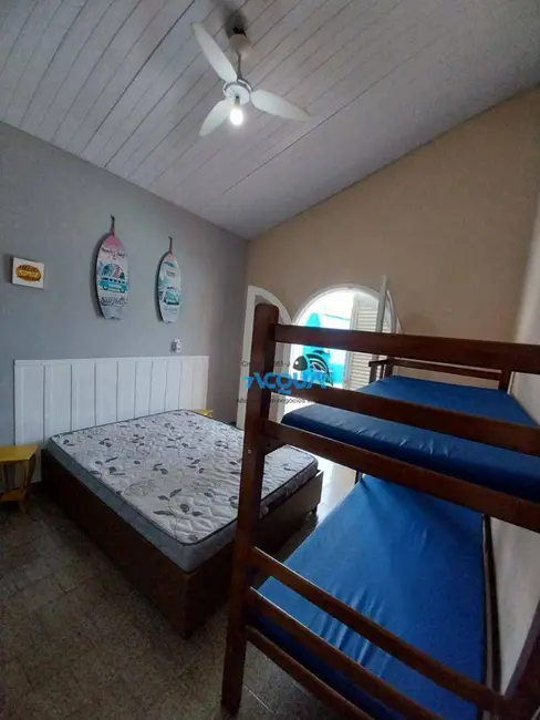 Foto 8 de Casa de Condomínio com 3 quartos à venda, 300m2 em Guaruja - SP