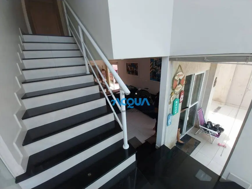 Sobrado com 5 quartos à venda, 300m2 em Guaruja - SP - imagem 6 Foto 6 de Sobrado com 5 quartos à venda, 300m2 em Guaruja - SP