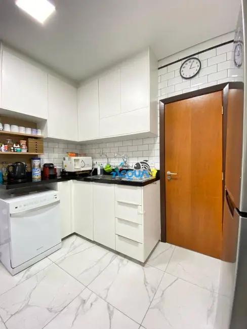 Foto 7 de Apartamento com 3 quartos à venda em Pitangueiras, Guaruja - SP