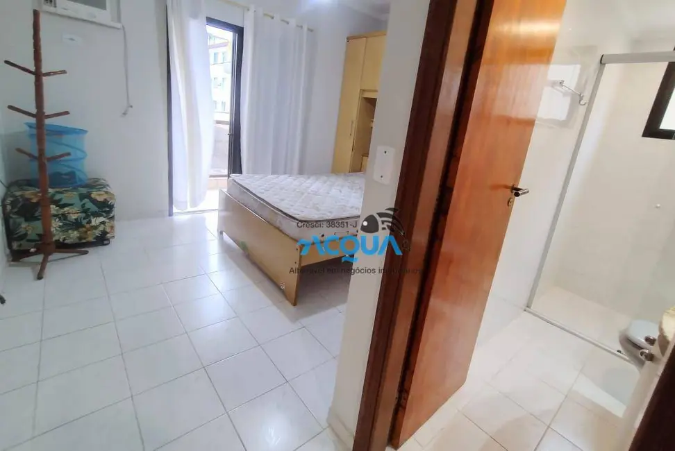 Foto 8 de Apartamento com 2 quartos à venda em Guaruja - SP