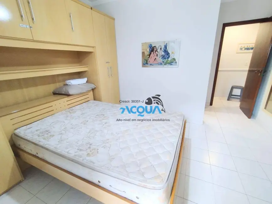 Foto 9 de Apartamento com 2 quartos à venda em Guaruja - SP