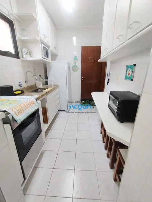Foto 4 de Apartamento com 2 quartos à venda em Guaruja - SP