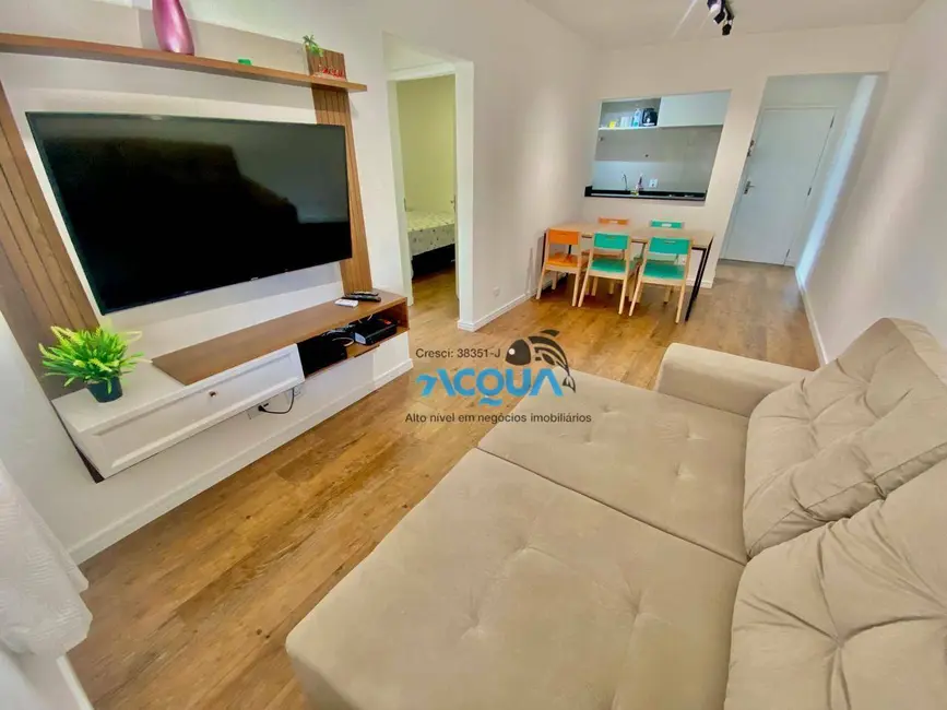 Foto 3 de Apartamento com 2 quartos à venda em Guaruja - SP