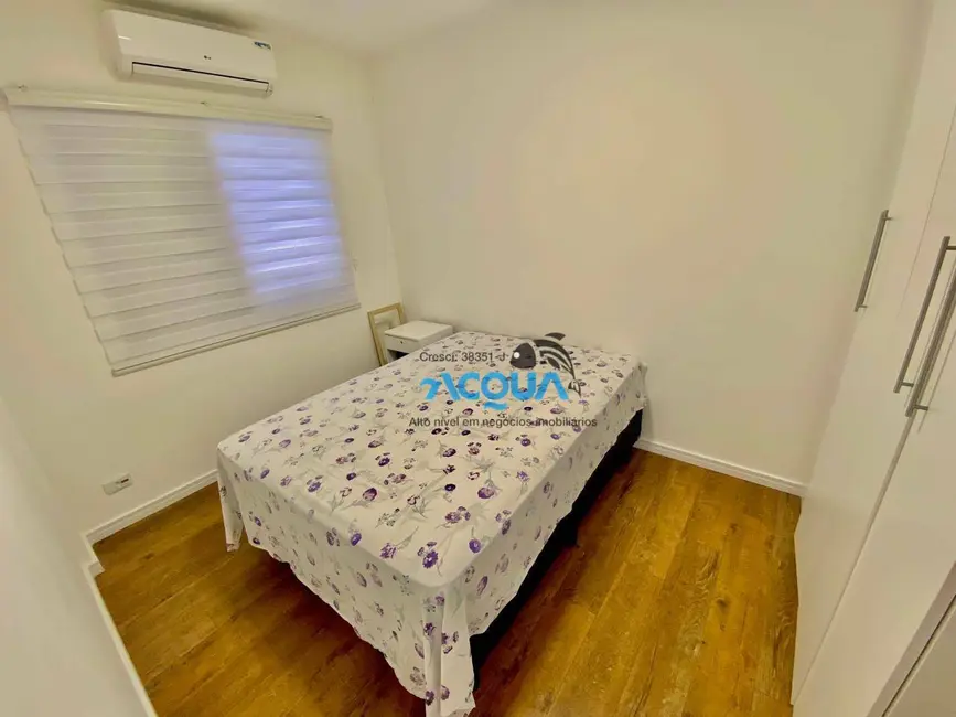 Foto 7 de Apartamento com 2 quartos à venda em Guaruja - SP