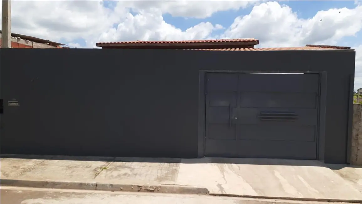 Foto 1 de Casa com 2 quartos à venda, 240m2 em Elias Fausto - SP