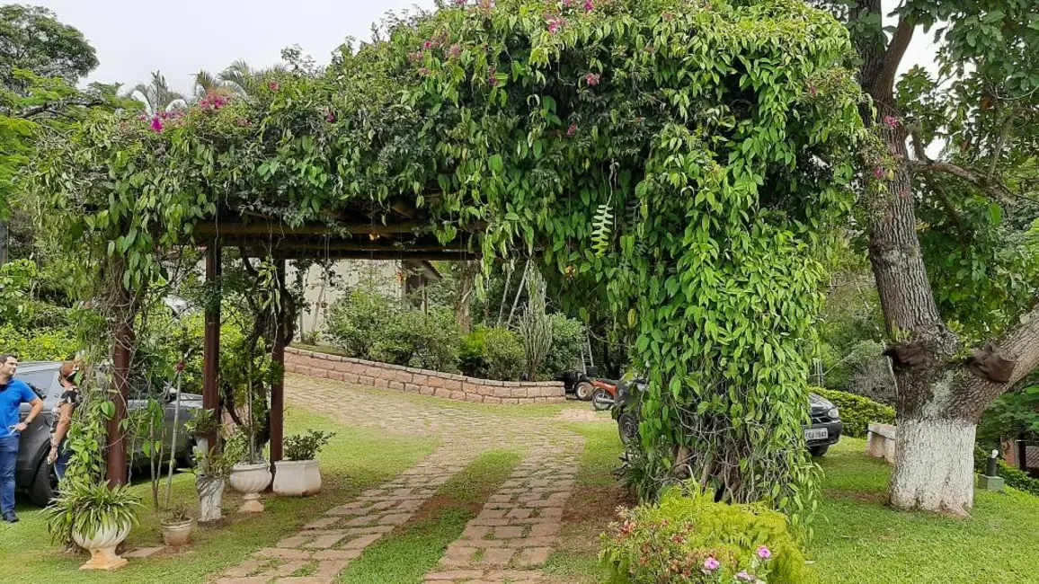 Foto 9 de Chácara com 7 quartos à venda, 10000m2 em Bom Jardim, Jundiai - SP