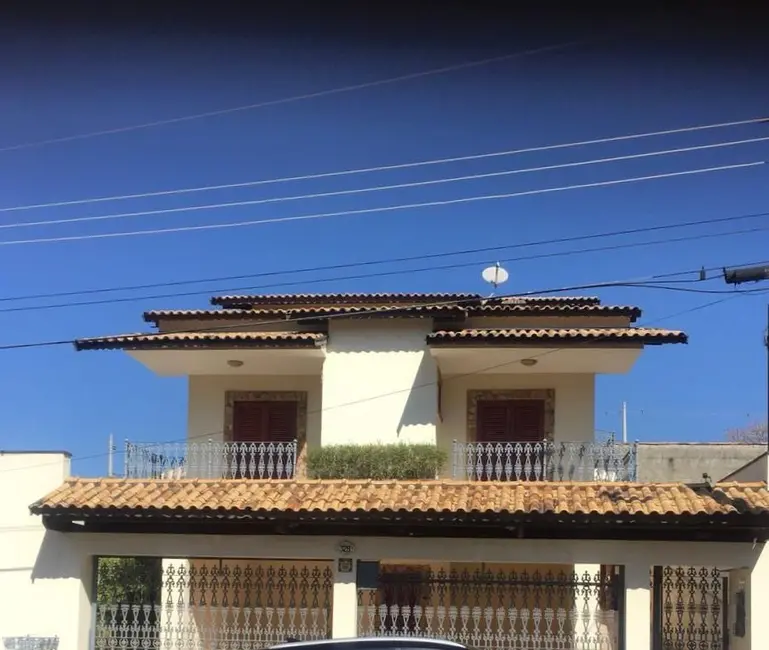 Casa com 3 quartos à venda, 300m2 em Itupeva - SP - imagem 3 Foto 3 de Casa com 3 quartos à venda, 300m2 em Itupeva - SP