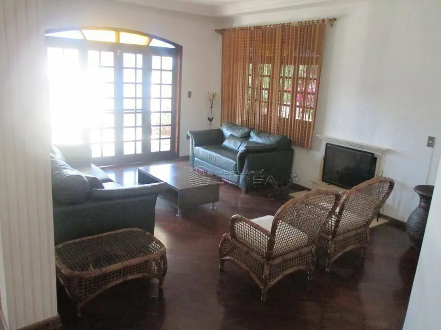 Foto 2 de Chácara com 6 quartos à venda, 2000m2 em Itupeva - SP