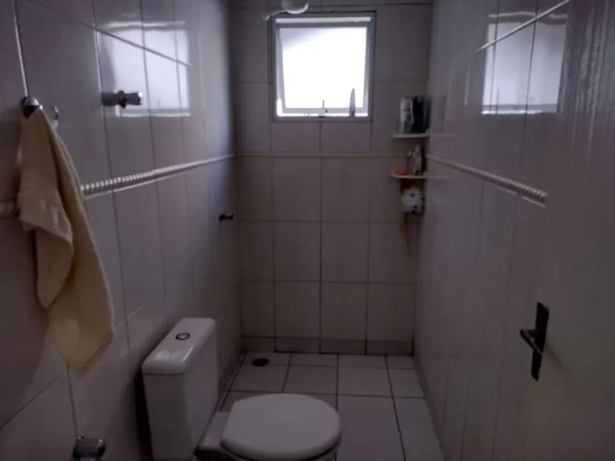 Foto 3 de Casa com 3 quartos à venda, 175m2 em Jundiai - SP