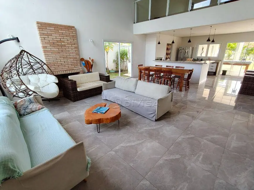 Chácara com 4 quartos à venda, 1000m2 em Itupeva - SP - imagem 7 Foto 7 de Chácara com 4 quartos à venda, 1000m2 em Itupeva - SP