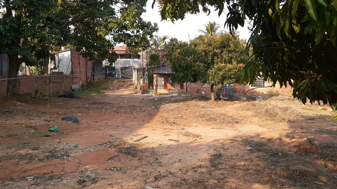 Chácara com 2 quartos à venda, 1049m2 em Elias Fausto - SP - imagem 6 Foto 6 de Chácara com 2 quartos à venda, 1049m2 em Elias Fausto - SP