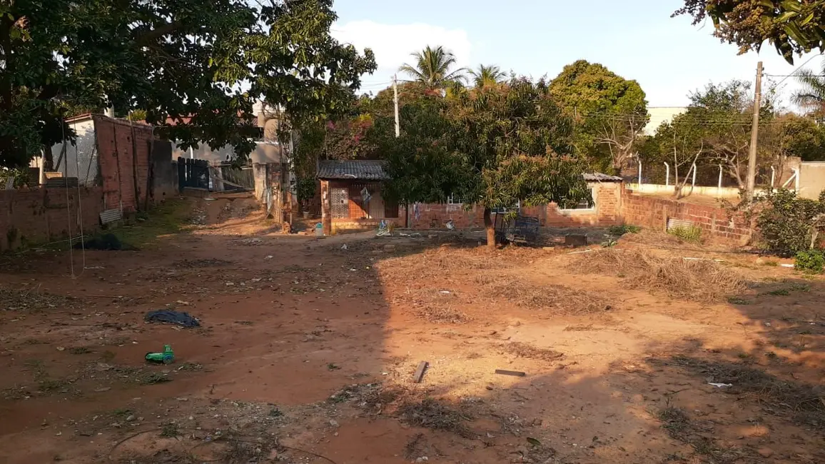 Chácara com 2 quartos à venda, 1049m2 em Elias Fausto - SP - imagem 7 Foto 7 de Chácara com 2 quartos à venda, 1049m2 em Elias Fausto - SP