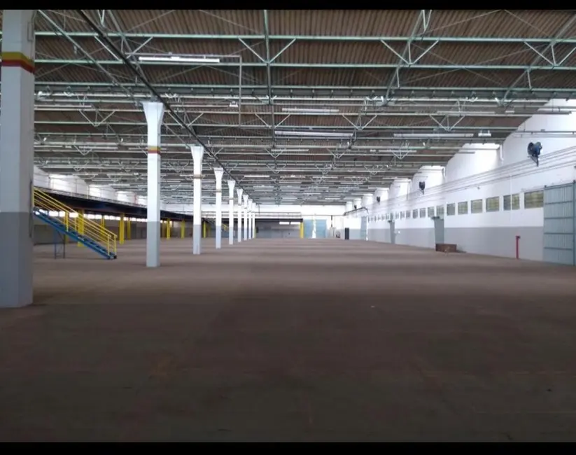 Armazém / Galpão à venda, 18000m2 em Jundiai - SP - imagem 6 Foto 6 de Armazém / Galpão à venda, 18000m2 em Jundiai - SP