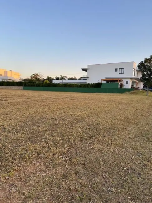 Foto 3 de Terreno / Lote à venda, 1000m2 em Cabreuva - SP