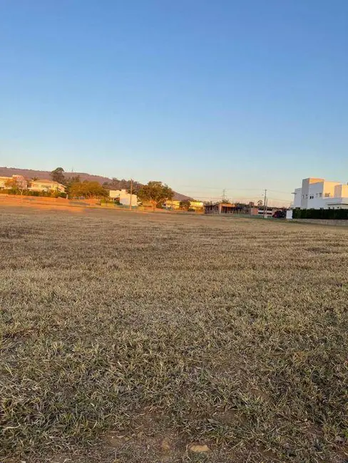 Foto 2 de Terreno / Lote à venda, 1000m2 em Cabreuva - SP