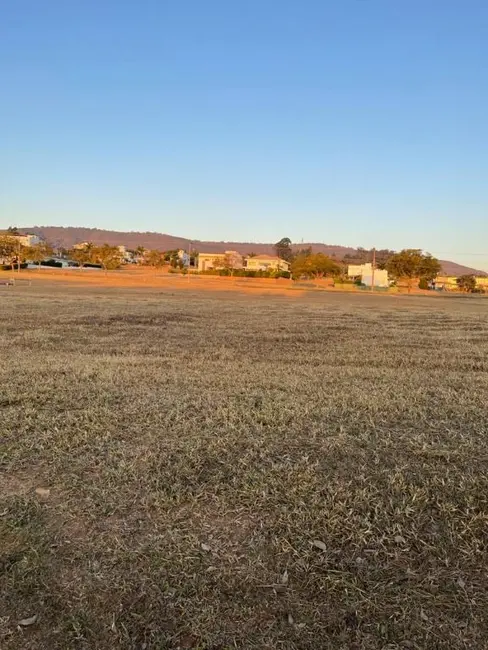 Foto 2 de Terreno / Lote à venda, 1000m2 em Cabreuva - SP