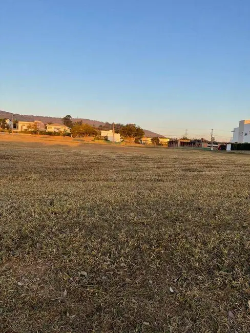 Foto 1 de Terreno / Lote à venda, 1000m2 em Cabreuva, SP