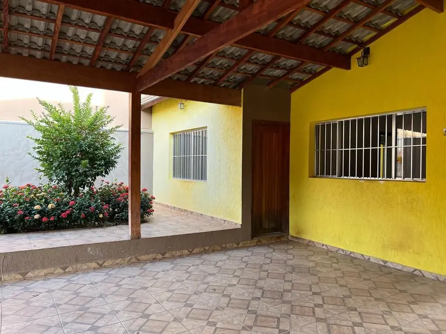 Foto 1 de Casa com 3 quartos à venda, 250m2 em Itupeva - SP