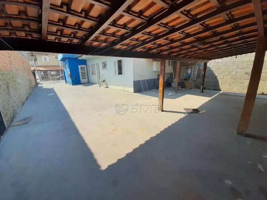 Foto 8 de Casa com 3 quartos à venda, 360m2 em Itupeva - SP