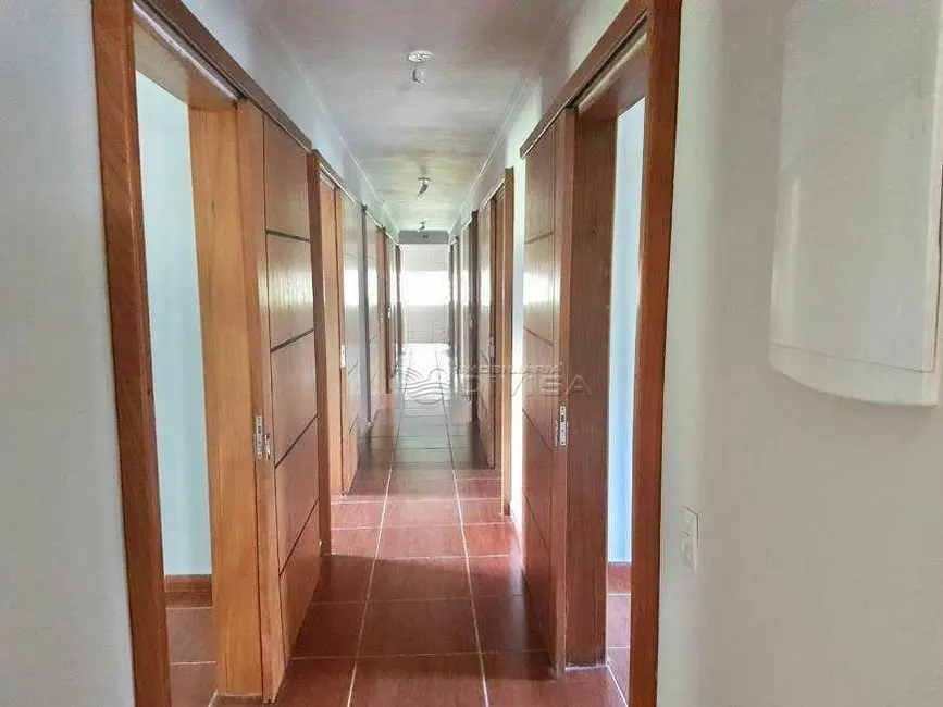 Sítio / Rancho com 8 quartos à venda e para alugar, 40000m2 em Cabreuva - SP - imagem 5 Foto 5 de Sítio / Rancho com 8 quartos à venda e para alugar, 40000m2 em Cabreuva - SP