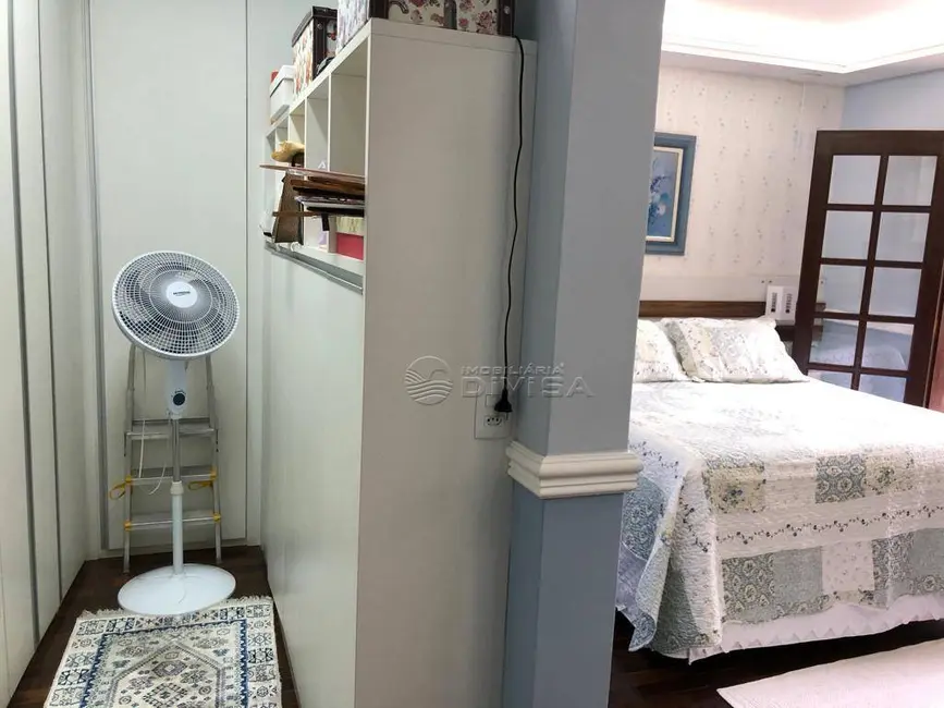 Foto 8 de Casa com 3 quartos à venda, 411m2 em Itupeva - SP