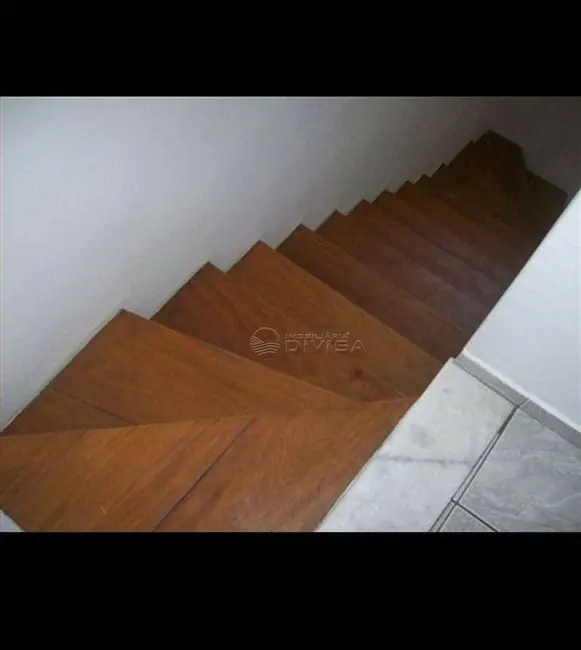 Foto 2 de Casa com 2 quartos à venda, 200m2 em Jundiai - SP