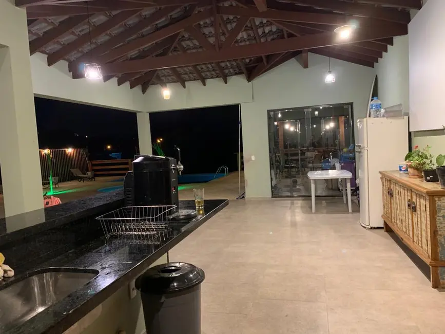 Foto 2 de Chácara com 3 quartos à venda, 1093m2 em Itupeva - SP