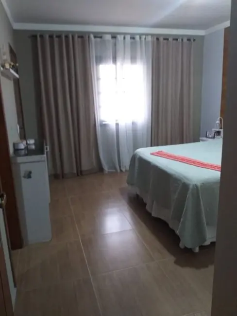 Foto 4 de Casa com 4 quartos à venda, 223m2 em Itupeva - SP