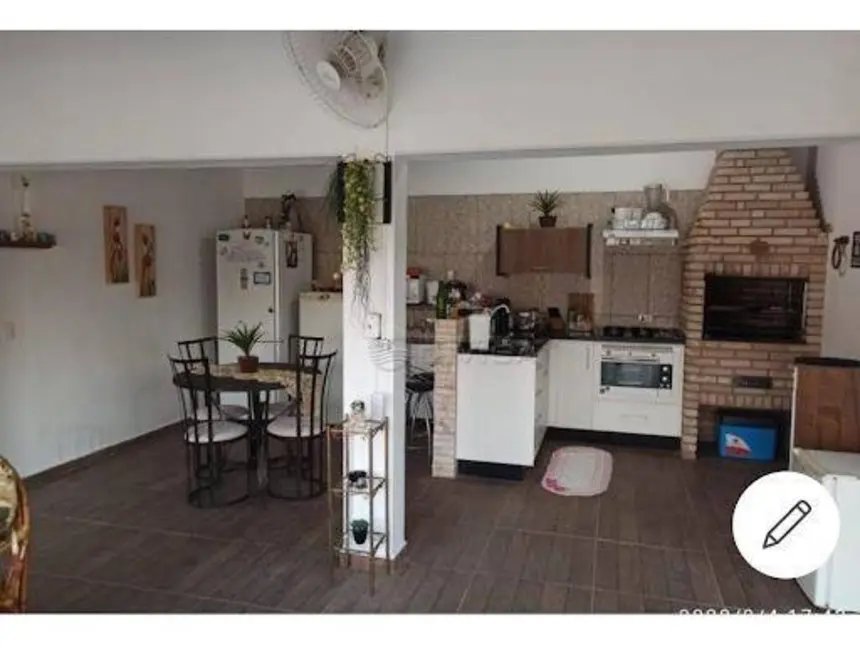 Chácara com 4 quartos à venda e para alugar, 1000m2 em Itupeva - SP - imagem 5 Foto 5 de Chácara com 4 quartos à venda e para alugar, 1000m2 em Itupeva - SP