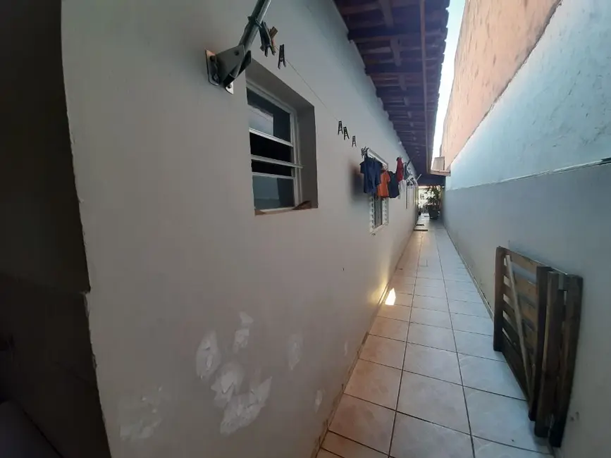 Foto 3 de Casa com 2 quartos à venda, 150m2 em Itupeva - SP