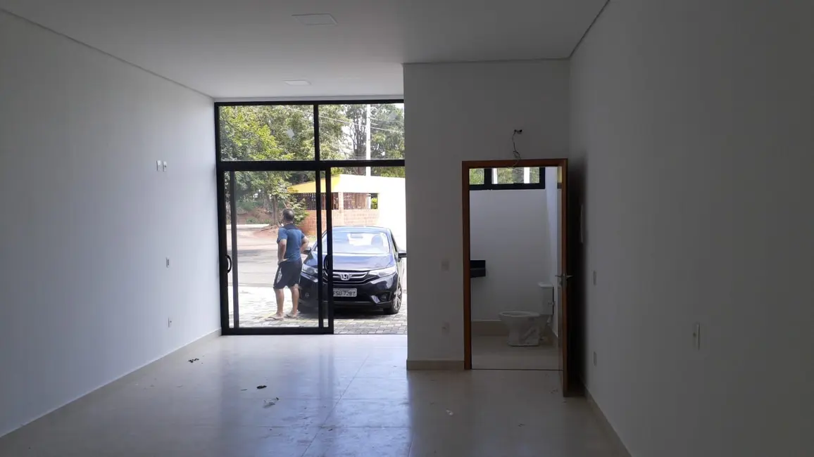 Foto 3 de Sala Comercial para alugar, 36m2 em Elias Fausto - SP