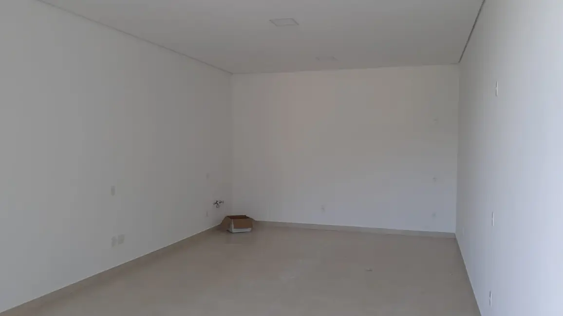 Foto 5 de Sala Comercial para alugar, 36m2 em Elias Fausto - SP