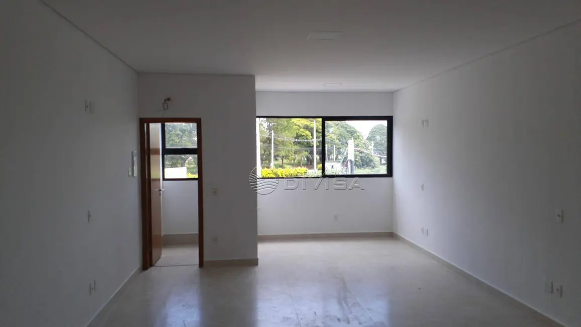 Foto 2 de Sala Comercial para alugar, 37m2 em Elias Fausto - SP