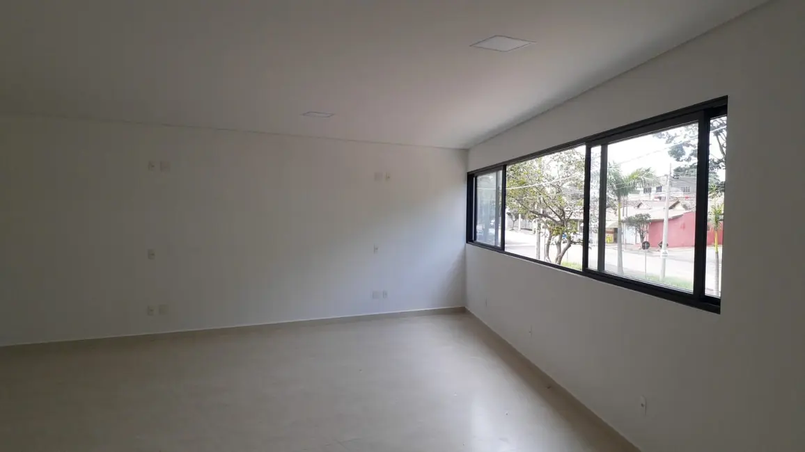 Foto 4 de Sala Comercial para alugar, 56m2 em Elias Fausto - SP