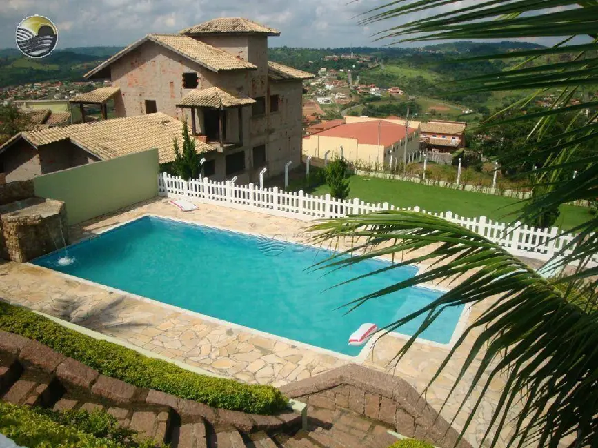 Chácara com 4 quartos à venda e para alugar, 1400m2 em Itupeva - SP - imagem 7 Foto 7 de Chácara com 4 quartos à venda e para alugar, 1400m2 em Itupeva - SP