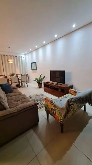 Foto 3 de Casa com 2 quartos à venda, 250m2 em Itupeva - SP