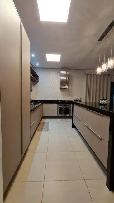 Foto 8 de Casa com 2 quartos à venda, 250m2 em Itupeva - SP