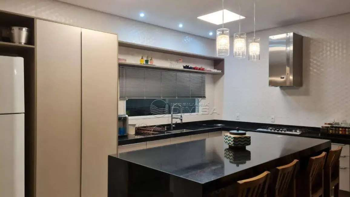 Foto 9 de Casa com 2 quartos à venda, 250m2 em Itupeva - SP