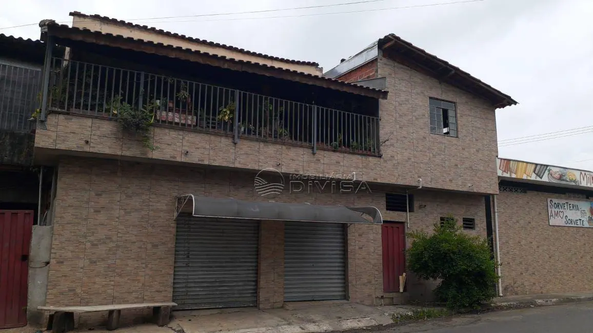 Sobrado com 2 quartos à venda, 432m2 em Elias Fausto - SP - imagem 1 Foto 1 de Sobrado com 2 quartos à venda, 432m2 em Elias Fausto - SP