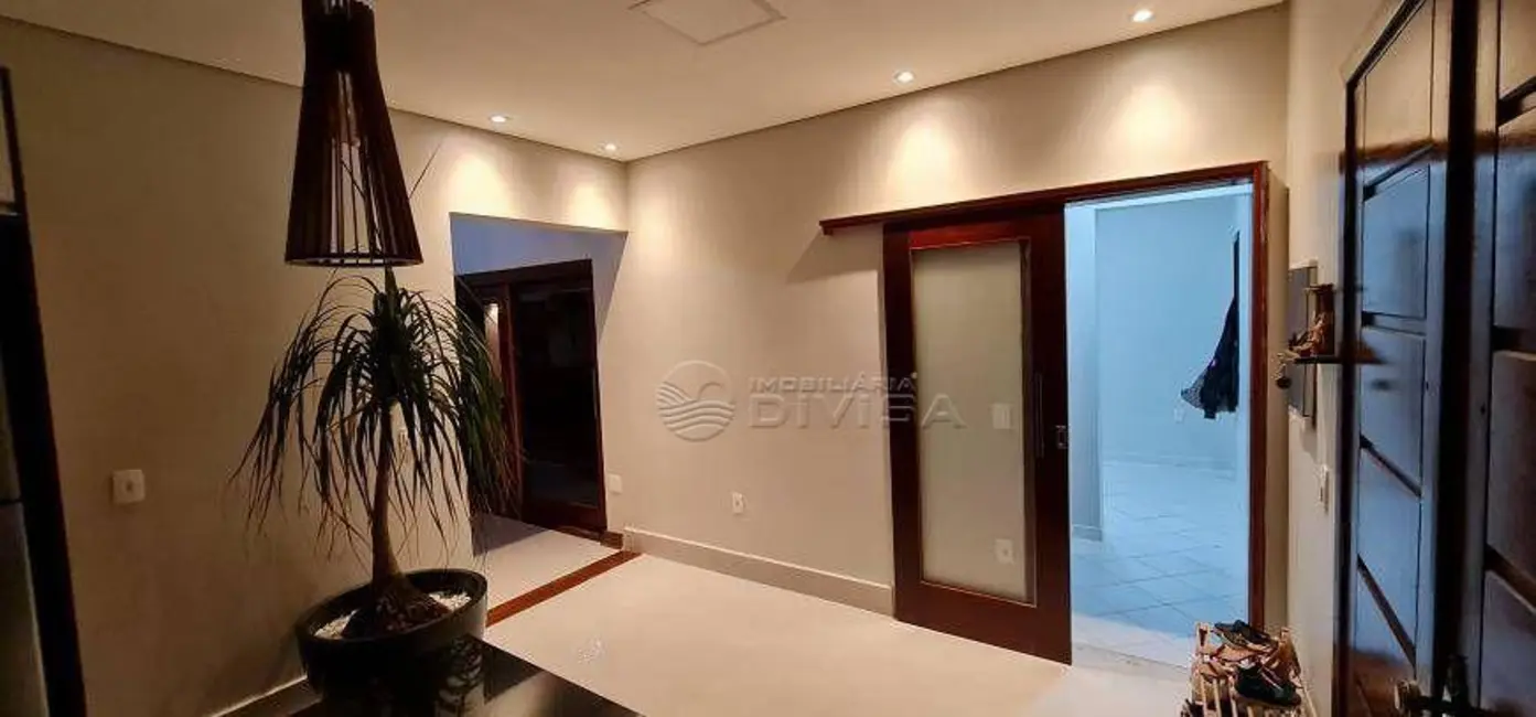 Foto 5 de Chácara com 4 quartos à venda, 2300m2 em Itupeva - SP