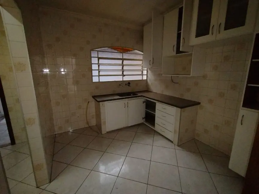Casa com 3 quartos à venda, 300m2 em Vila Nova Esperia, Jundiai - SP - imagem 6 Foto 6 de Casa com 3 quartos à venda, 300m2 em Vila Nova Esperia, Jundiai - SP