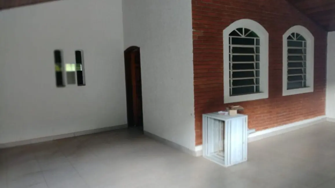 Foto 1 de Casa com 3 quartos à venda, 300m2 em Vila Nova Esperia, Jundiai - SP