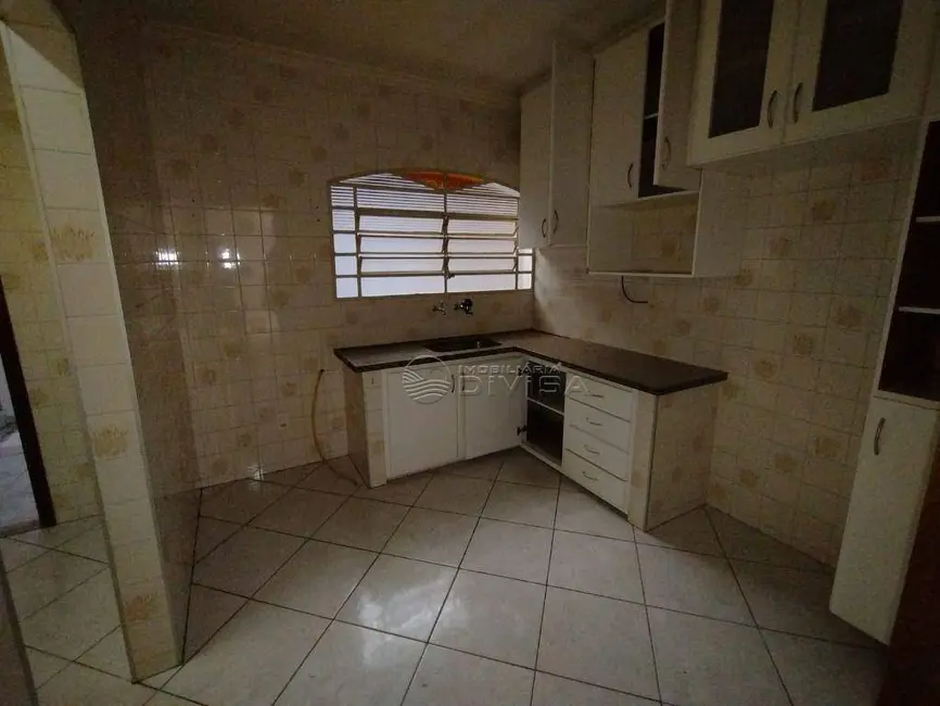 Foto 6 de Casa com 3 quartos à venda, 300m2 em Vila Nova Esperia, Jundiai - SP
