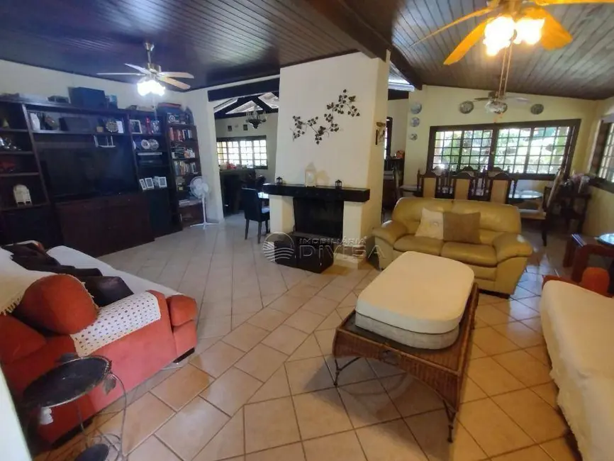 Chácara com 6 quartos à venda, 17000m2 em Itupeva - SP - imagem 9 Foto 9 de Chácara com 6 quartos à venda, 17000m2 em Itupeva - SP