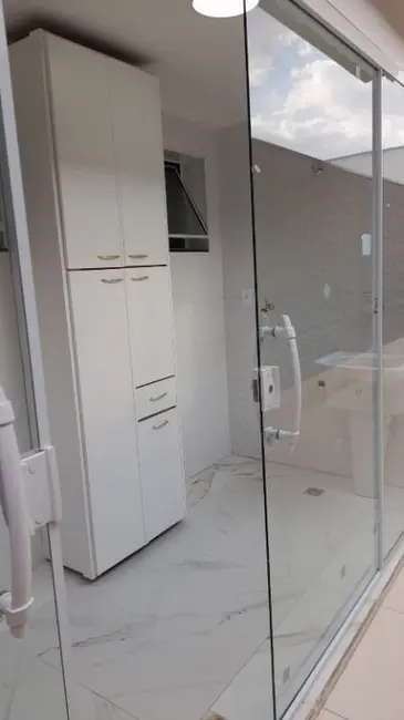 Casa com 3 quartos à venda e para alugar, 250m2 em Itupeva - SP - imagem 9 Foto 9 de Casa com 3 quartos à venda e para alugar, 250m2 em Itupeva - SP