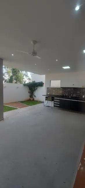 Foto 8 de Casa de Condomínio com 3 quartos à venda, 315m2 em Residencial Central Parque, Salto - SP