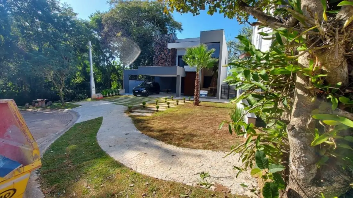 Foto 2 de Sobrado com 3 quartos à venda, 374m2 em Itupeva - SP